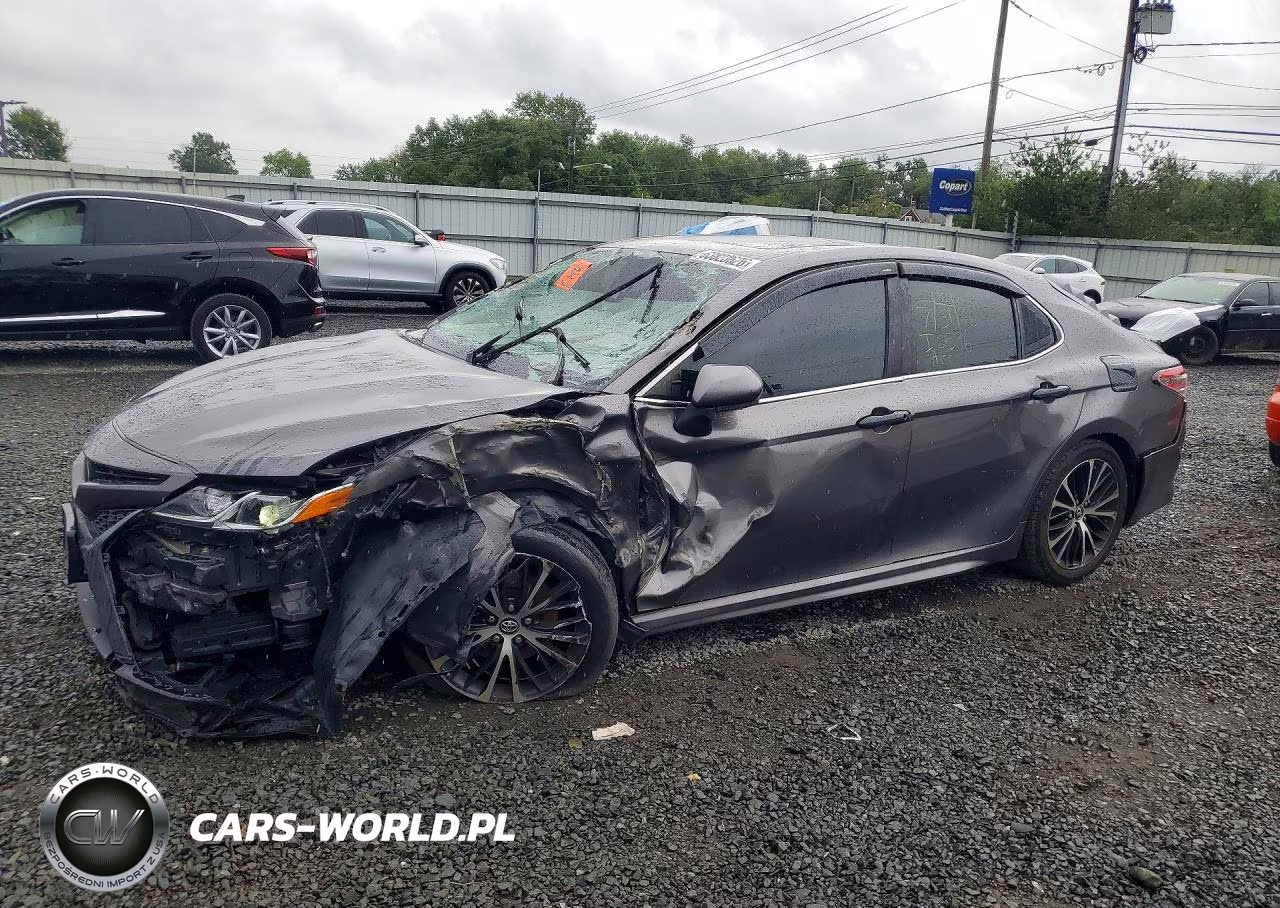 2019 Toyota Camry Se – zdjęcie 1 z 12