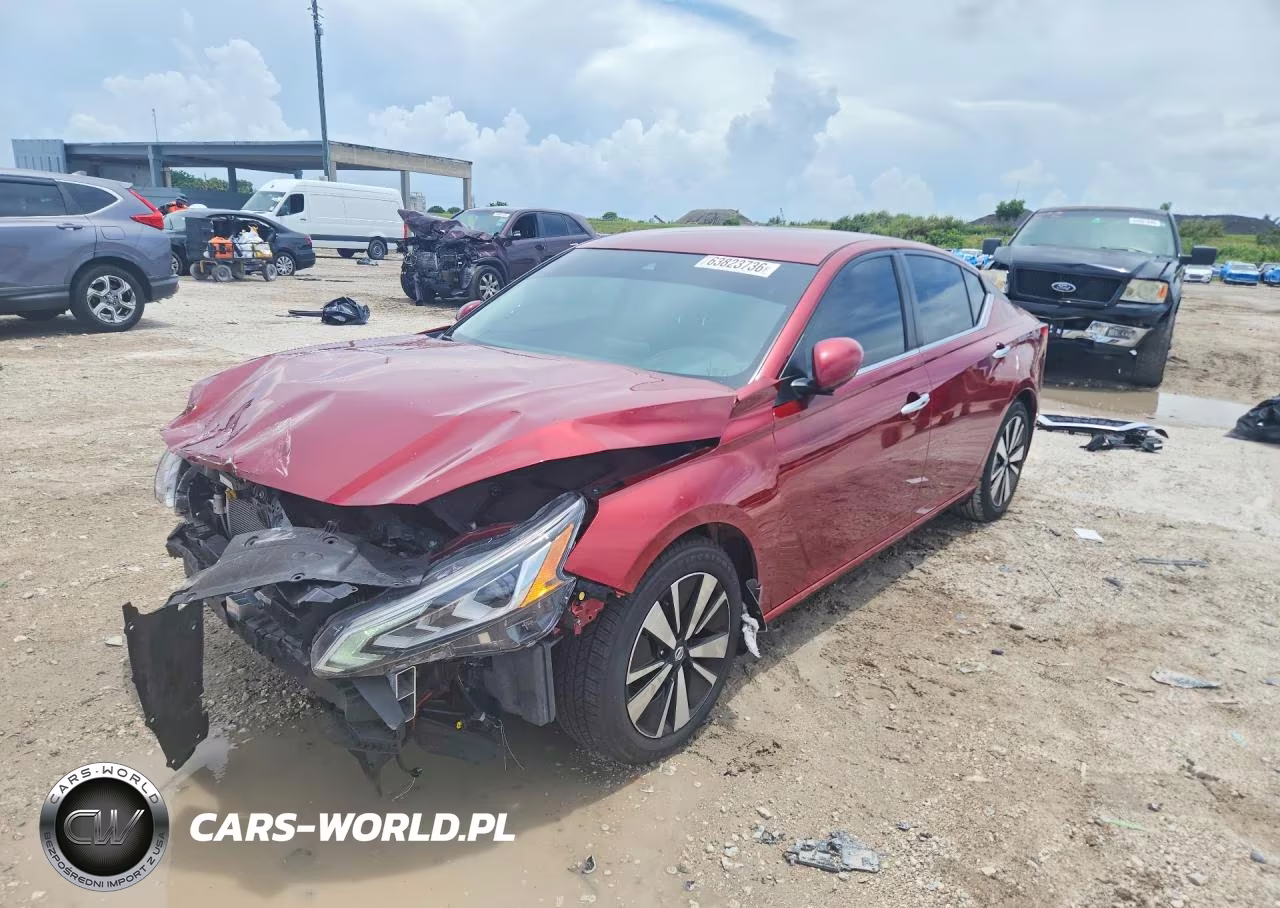 2021 Nissan Altima Sv
