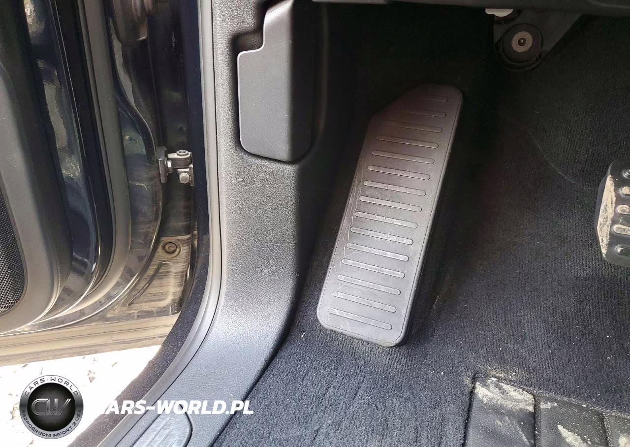 2016 Porsche Cayenne VIN:WP1AA2A2XGLA00284 - 13