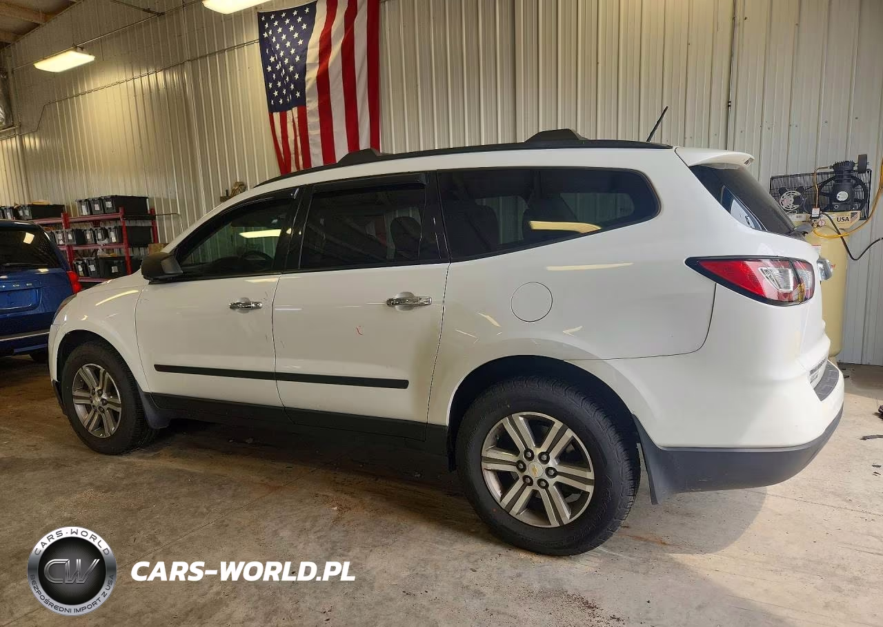 2017 Chevrolet Traverse Ls VIN:1GNKVFKD9HJ186616 - 2