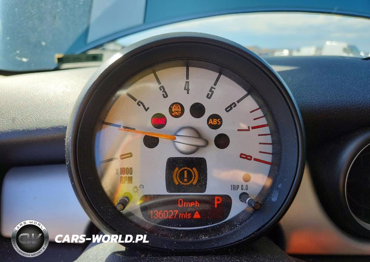 2013 Mini Cooper VIN:WMWSU3C50DT691585 - 9