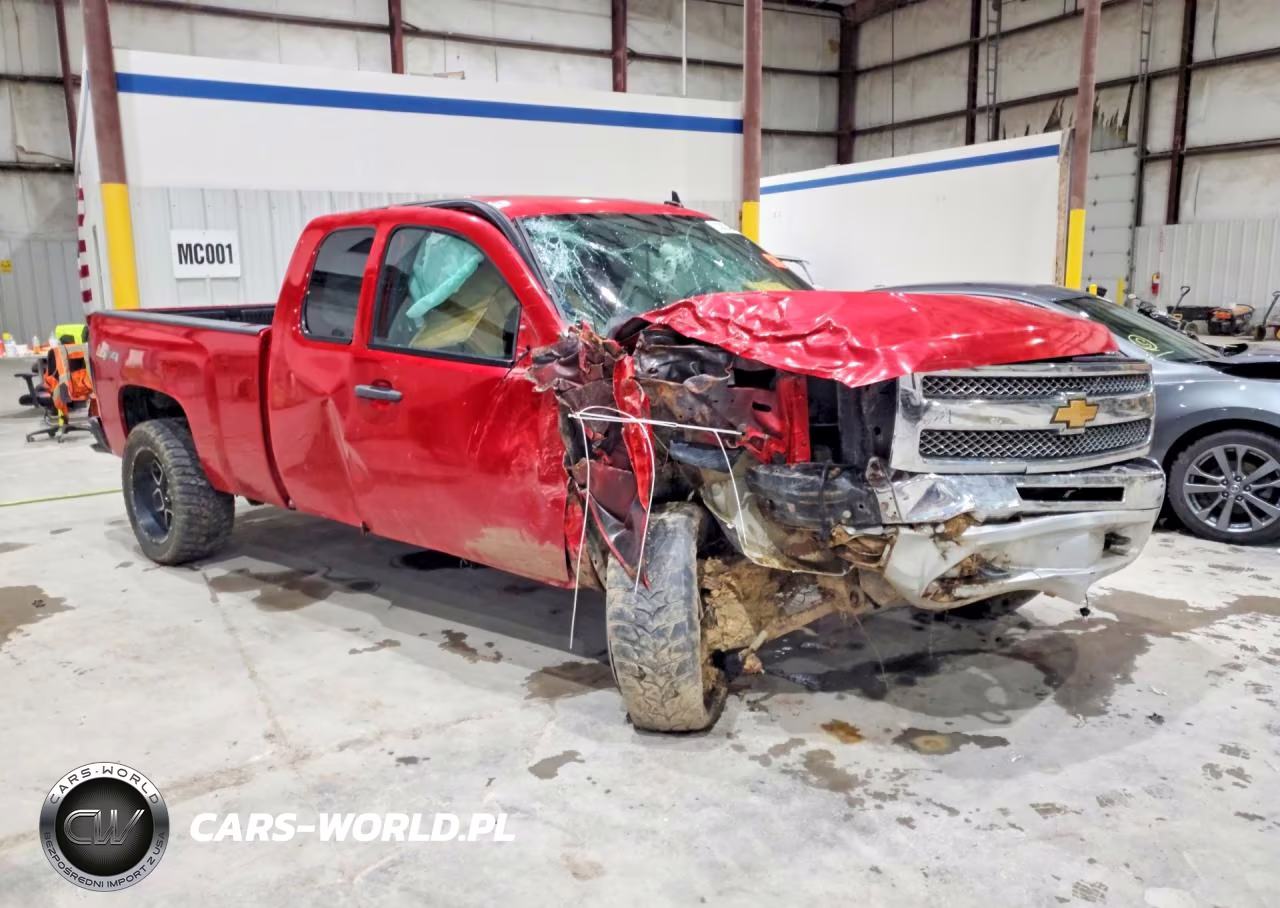 2013 Chevrolet Silverado K1500 Ls VIN:1GCRKREA6DZ116778 - 4