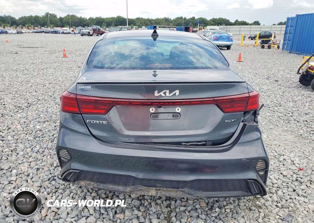 2023 Kia Forte Gt Line VIN:3KPF54ADXPE577611 - 6