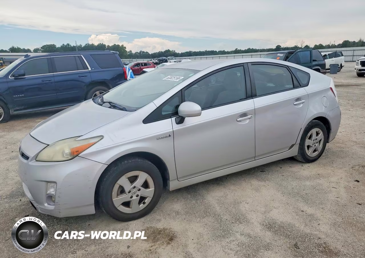 2011 Toyota Prius Two – zdjęcie 1 z 12