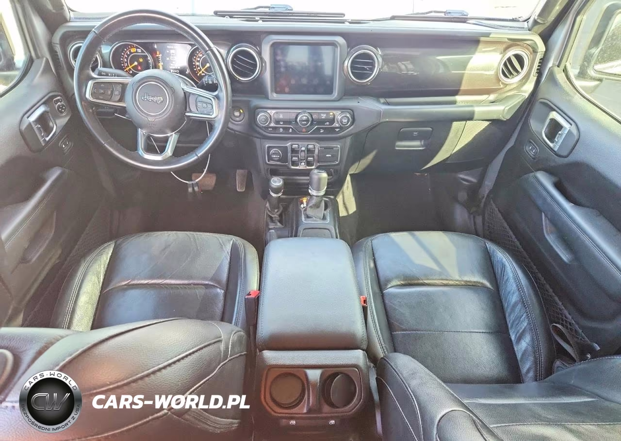 2019 Jeep Wrangler Unlimited Sahara VIN:1C4HJXEN5KW642436 - 8