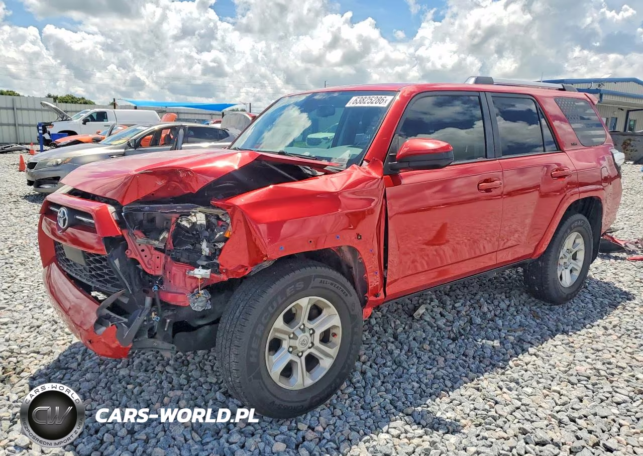 2021 Toyota 4Runner Sr5 – zdjęcie 1 z 13