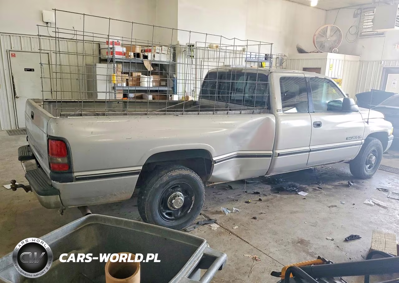1996 Dodge Ram 2500 VIN:1B7KC23W6TJ169885 - 3