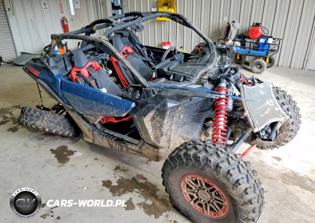 2026 Can-Am Maverick X3 Utility Vehicle VIN:3JBVXAV40TE002459 - 9