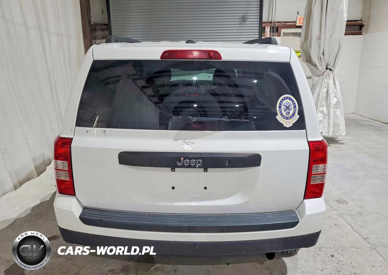2016 Jeep Patriot Sport VIN:1C4NJPBA2GD636634 - 6