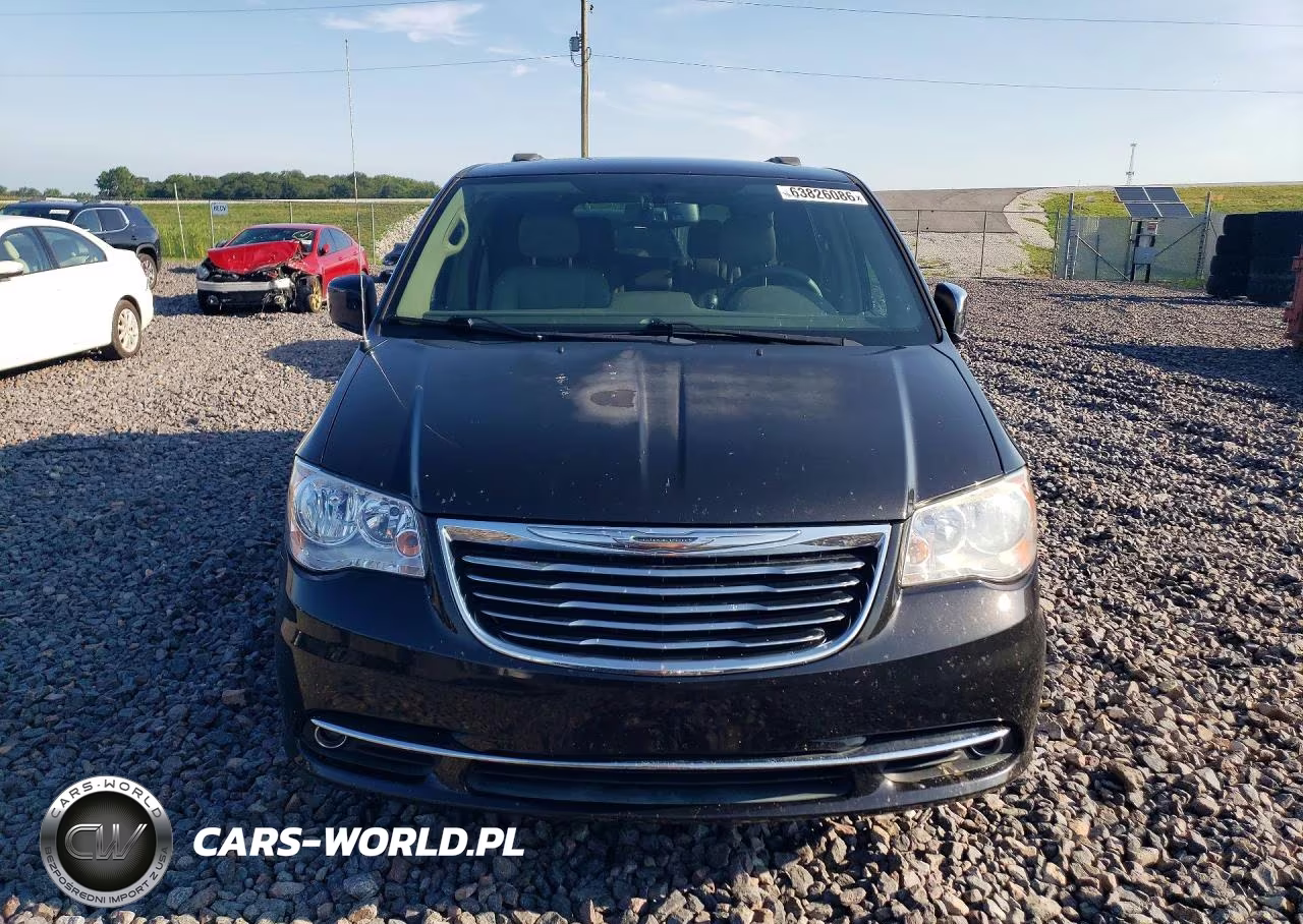 2014 Chrysler Town & Country Touring L VIN:2C4RC1CG0ER219373 - 5