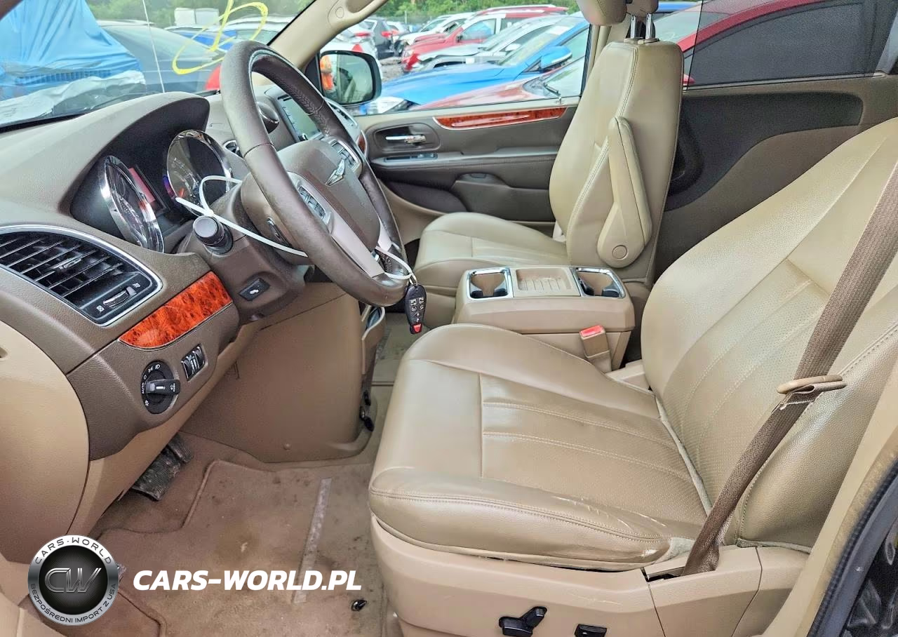 2014 Chrysler Town & Country Touring L VIN:2C4RC1CG0ER219373 - 7