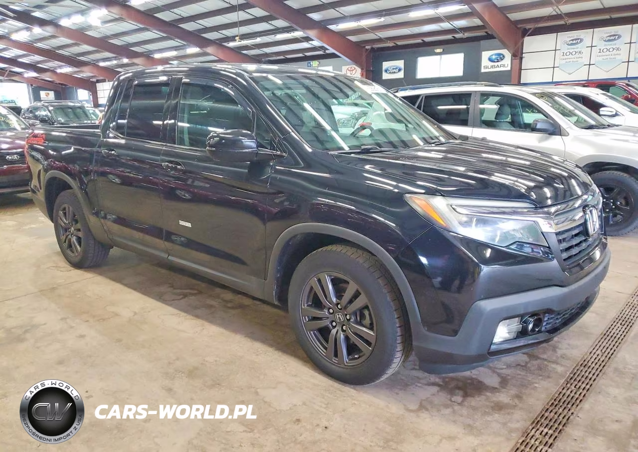 2019 Honda Ridgeline Sport VIN:5FPYK2F19KB005542 - 4