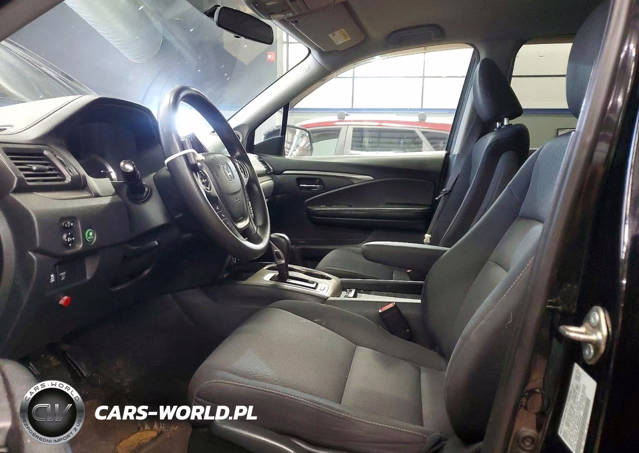 2019 Honda Ridgeline Sport VIN:5FPYK2F19KB005542 - 7