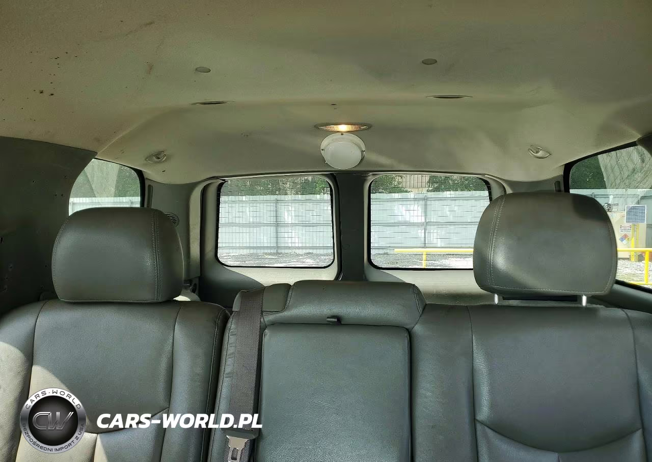 2003 Chevrolet Tahoe K1500 VIN:1GNEK13V53J291405 - 10