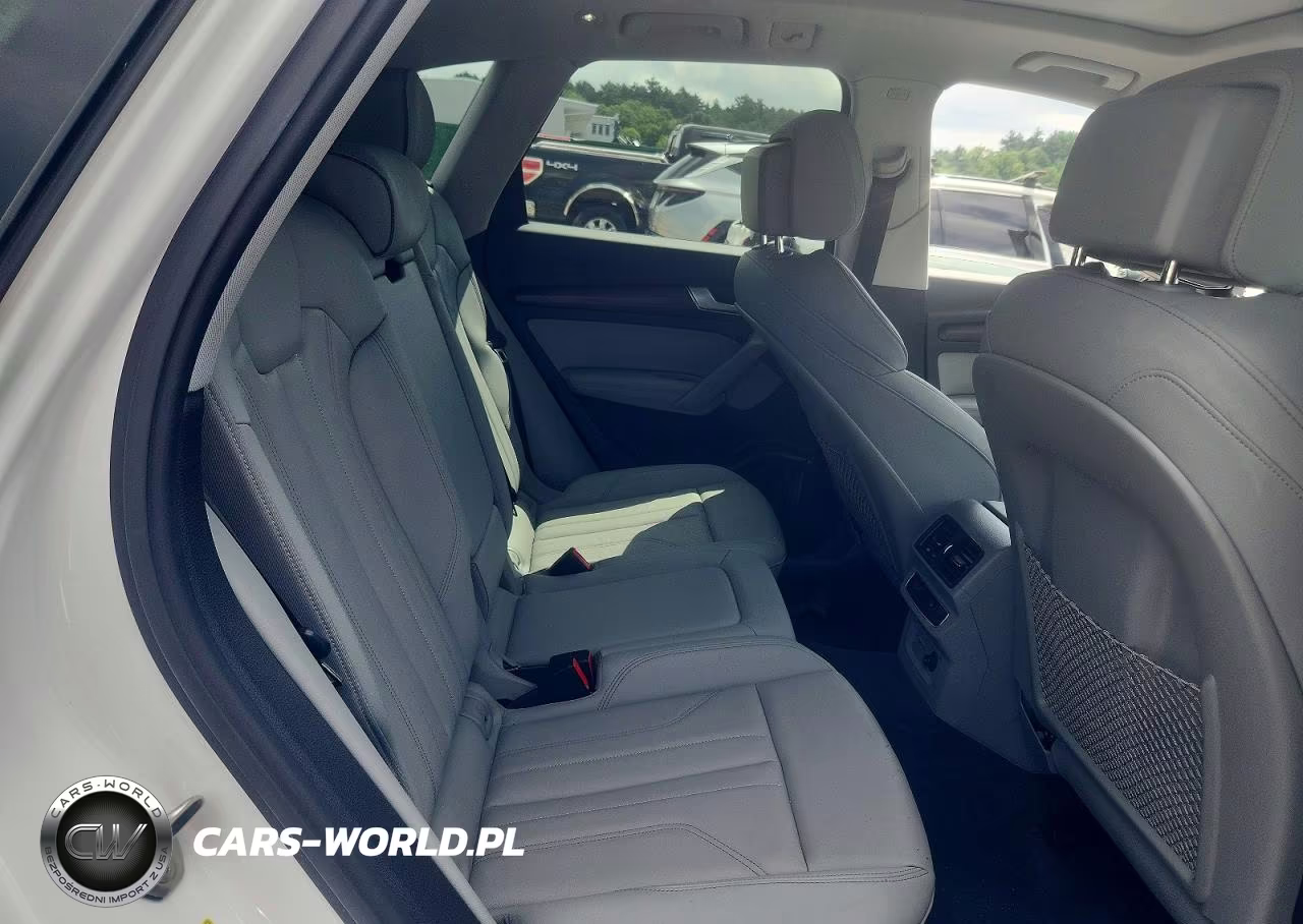 2025 Audi Q5 E Premium Plus 55 VIN:WA1E2AFY0S2035772 - 11