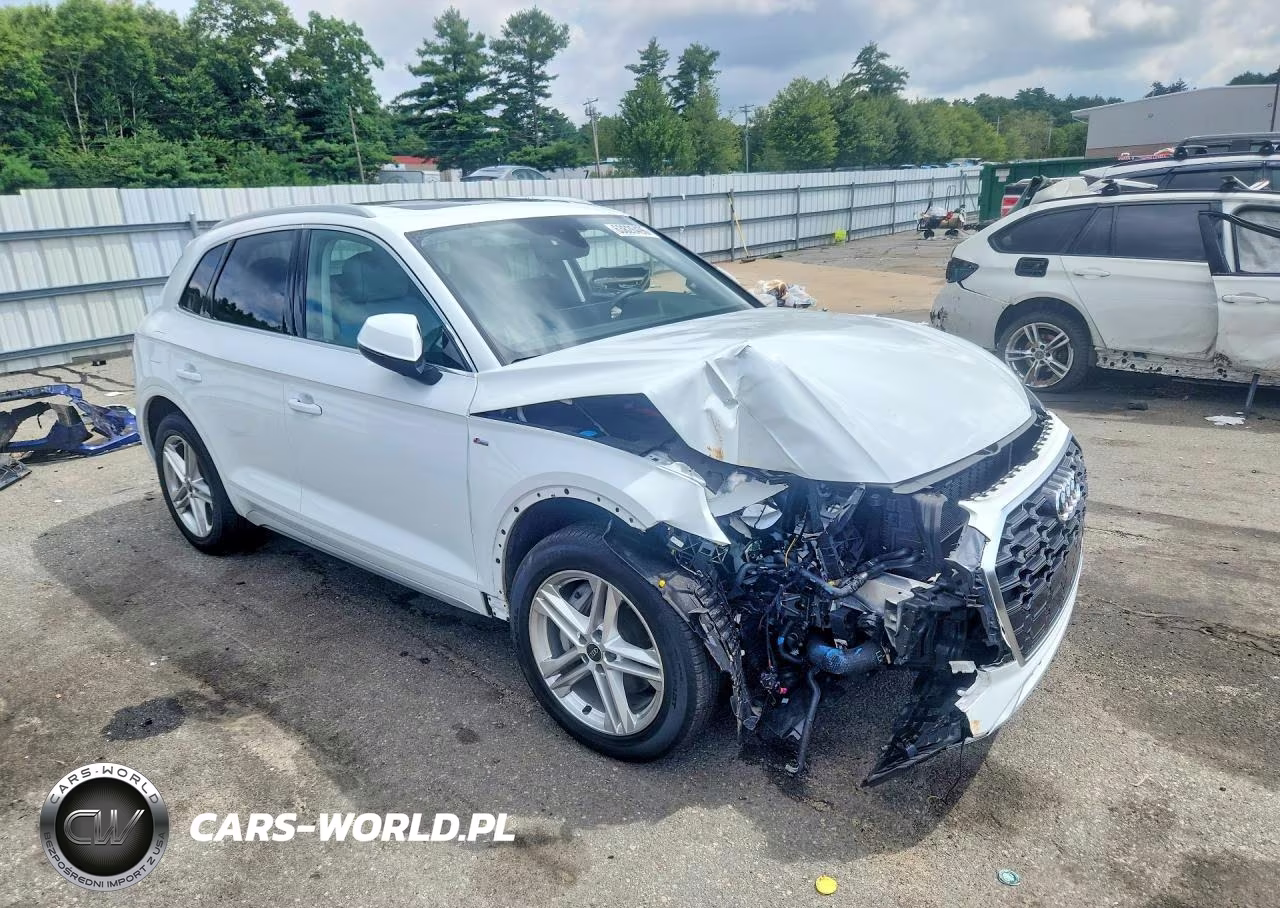 2025 Audi Q5 E Premium Plus 55 VIN:WA1E2AFY0S2035772 - 4