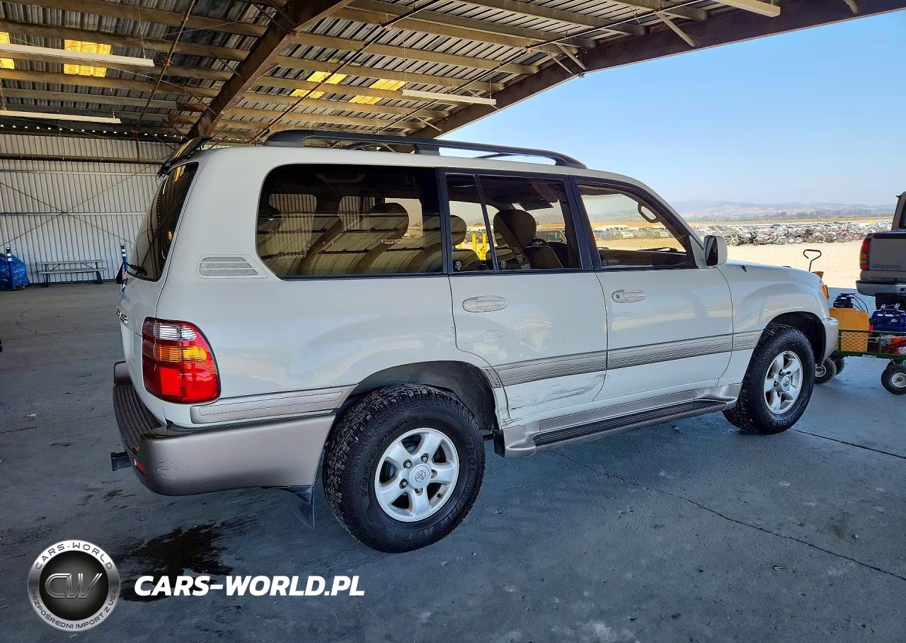 2000 Toyota Land Cruiser Base VIN:JT3HT05J1Y0096815 - 3