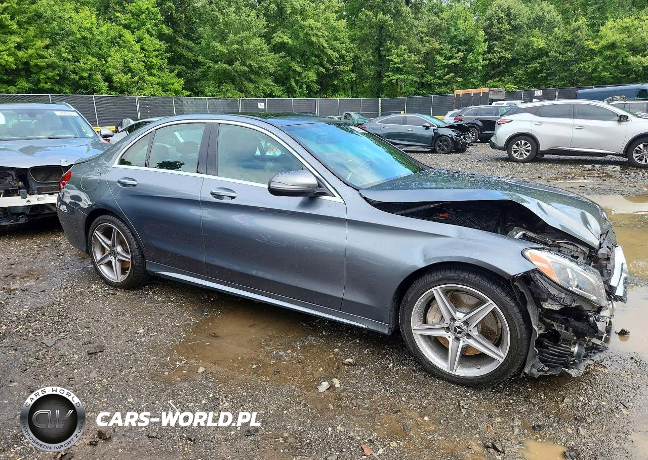 2018 Mercedes-Benz C 300 4Matic VIN:55SWF4KB6JU234675 - 4