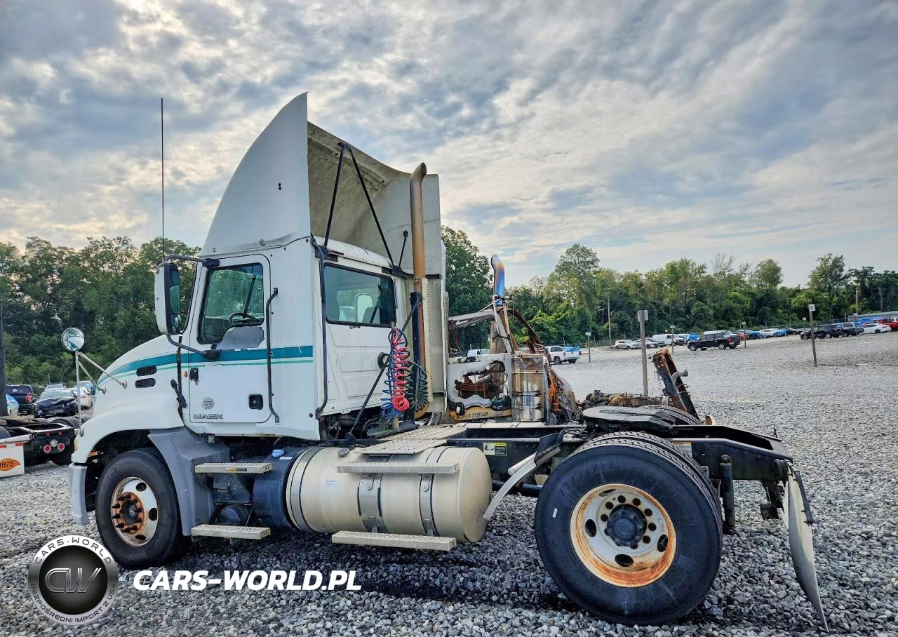 2012 Mack Cxu612 Semi Truck VIN:1M1AW01Y7CM004454 - 12