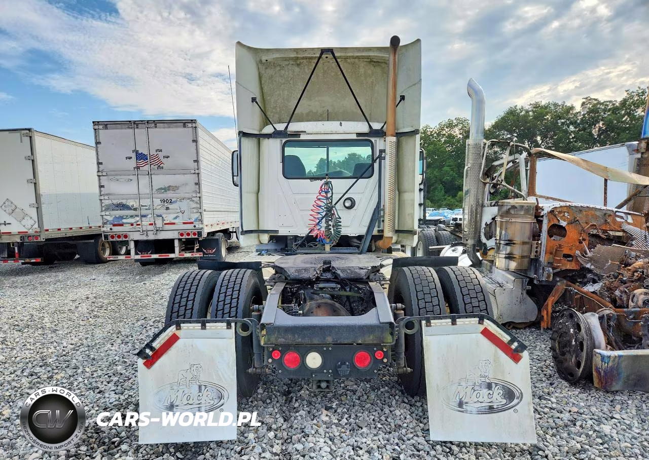 2012 Mack Cxu612 Semi Truck VIN:1M1AW01Y7CM004454 - 6