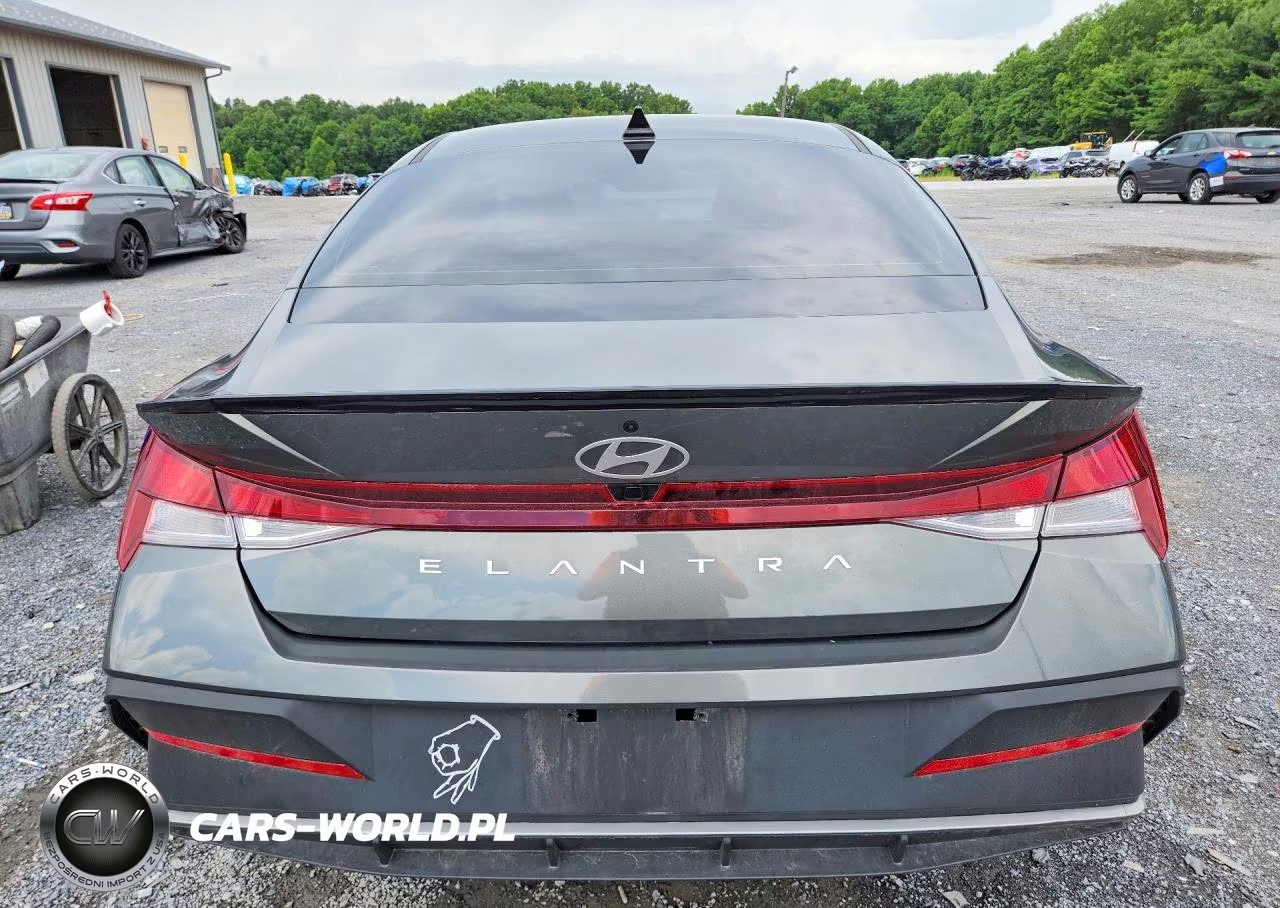 2025 Hyundai Elantra Sel Sport VIN:KMHLM4DGXSU953869 - 6