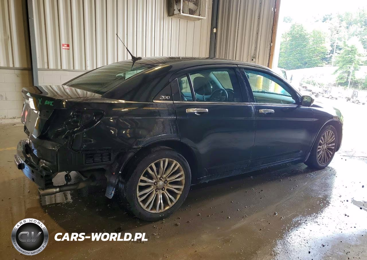 2011 Chrysler 200 Limited VIN:1C3BC2FG9BN516576 - 3