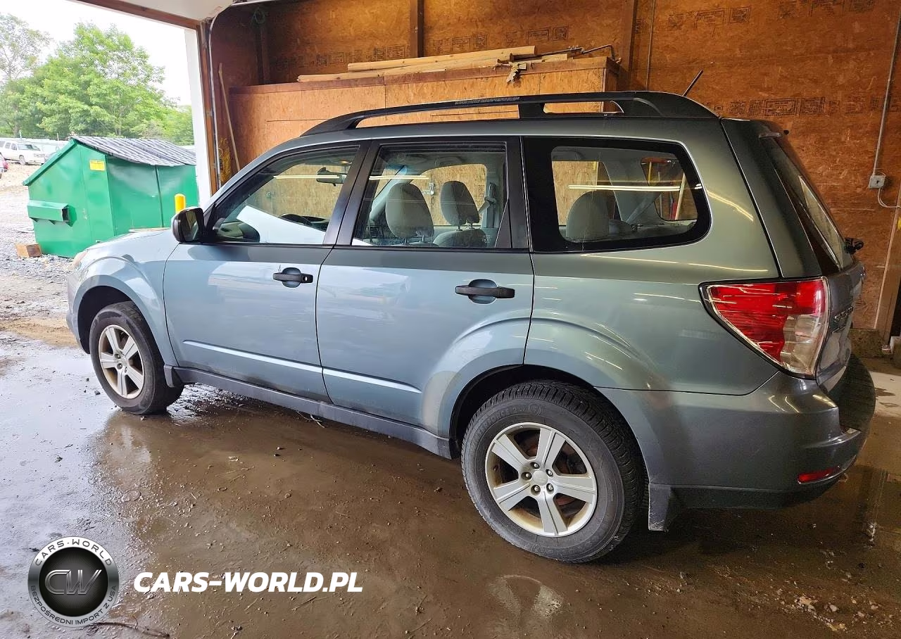 2011 Subaru Forester 2.5X VIN:JF2SHABC3BH727833 - 2