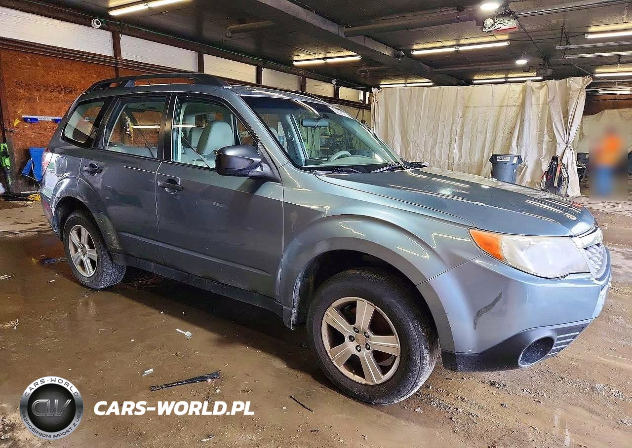 2011 Subaru Forester 2.5X VIN:JF2SHABC3BH727833 - 5