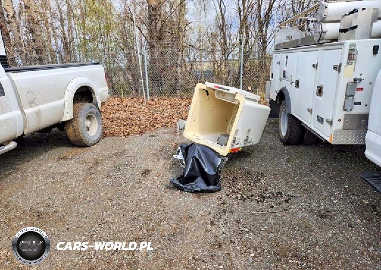 2019 Ford F450 Super Duty VIN:1FDUF4HY2KEE07031 - 12
