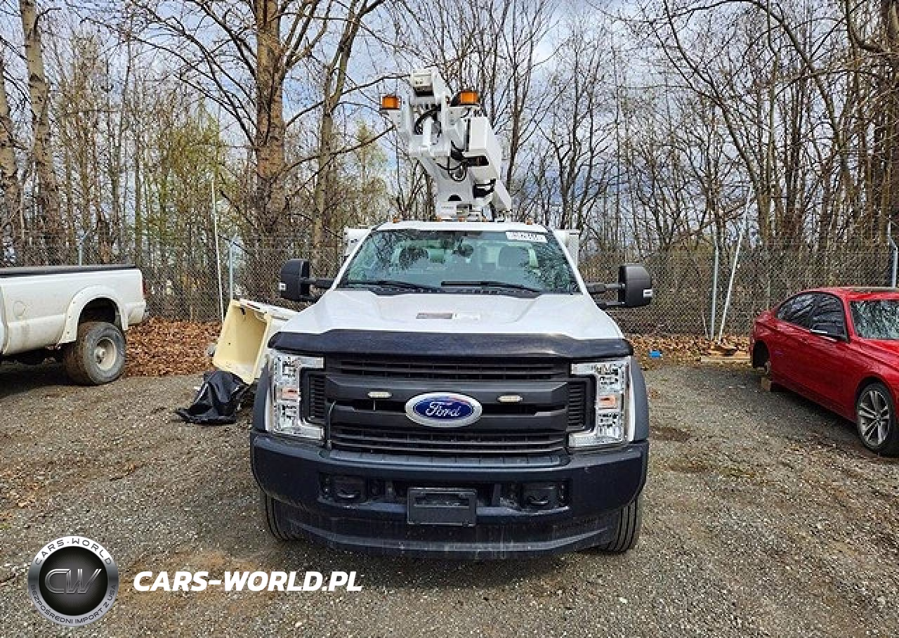 2019 Ford F450 Super Duty VIN:1FDUF4HY2KEE07031 - 5