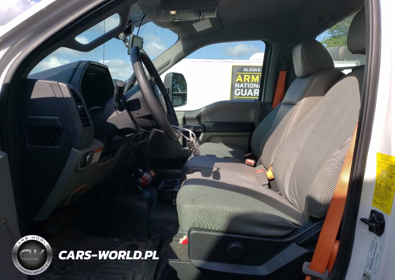 2019 Ford F450 Super Duty VIN:1FDUF4HY2KEE07031 - 7