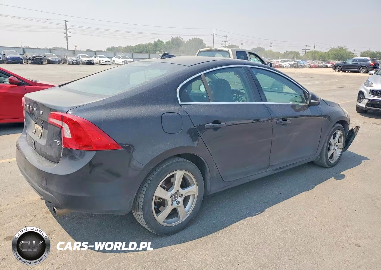 2012 Volvo S60 T5 VIN:YV1622FS6C2139044 - 3