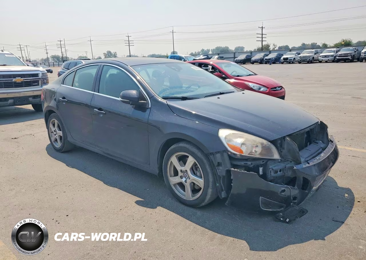 2012 Volvo S60 T5 VIN:YV1622FS6C2139044 - 4