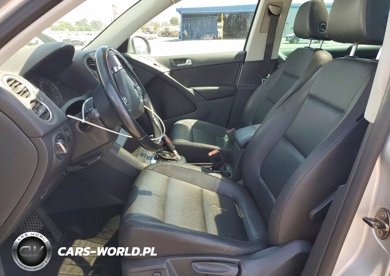 2011 Volkswagen Tiguan S VIN:WVGAV7AX4BW514665 - 7