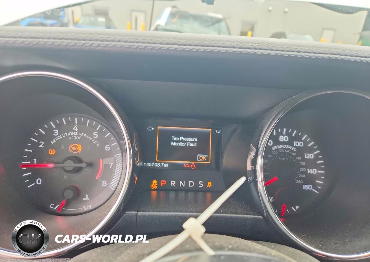 2015 Ford Mustang VIN:1FA6P8TH1F5325960 - 9