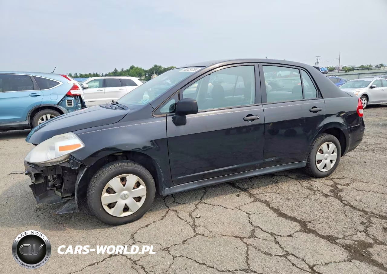 2009 Nissan Versa 1.6 Base