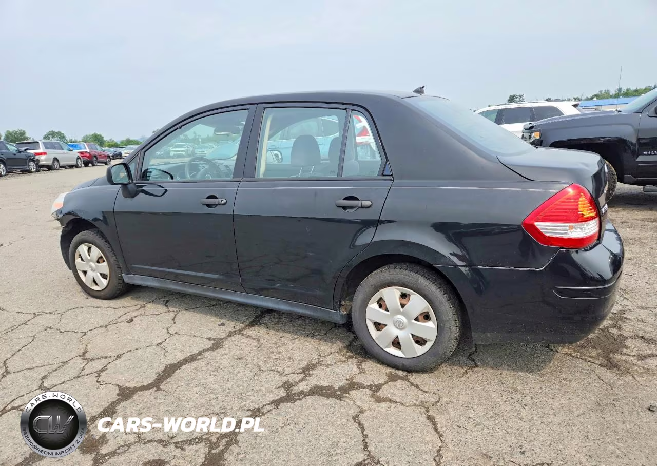2009 Nissan Versa 1.6 Base VIN:3N1CC11E29L493266 - 2