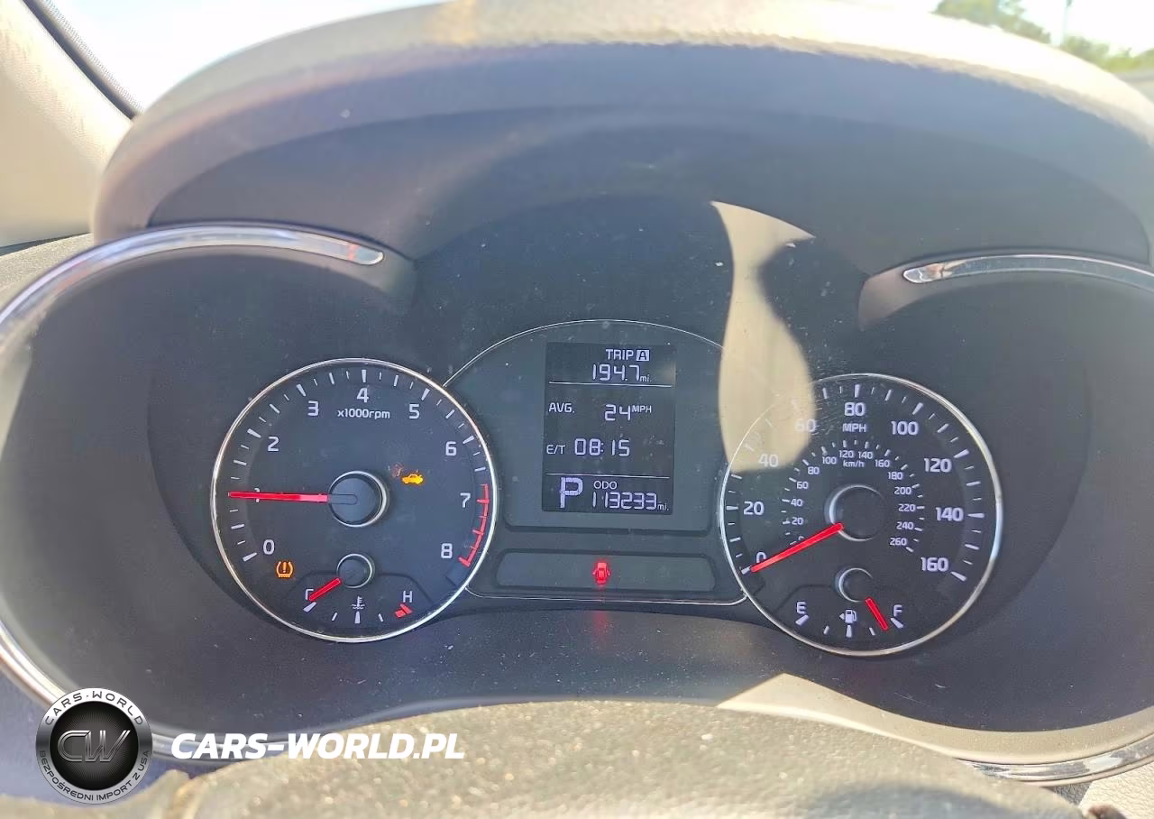 2015 Kia Forte Lx VIN:KNAFX4A68F5426639 - 9