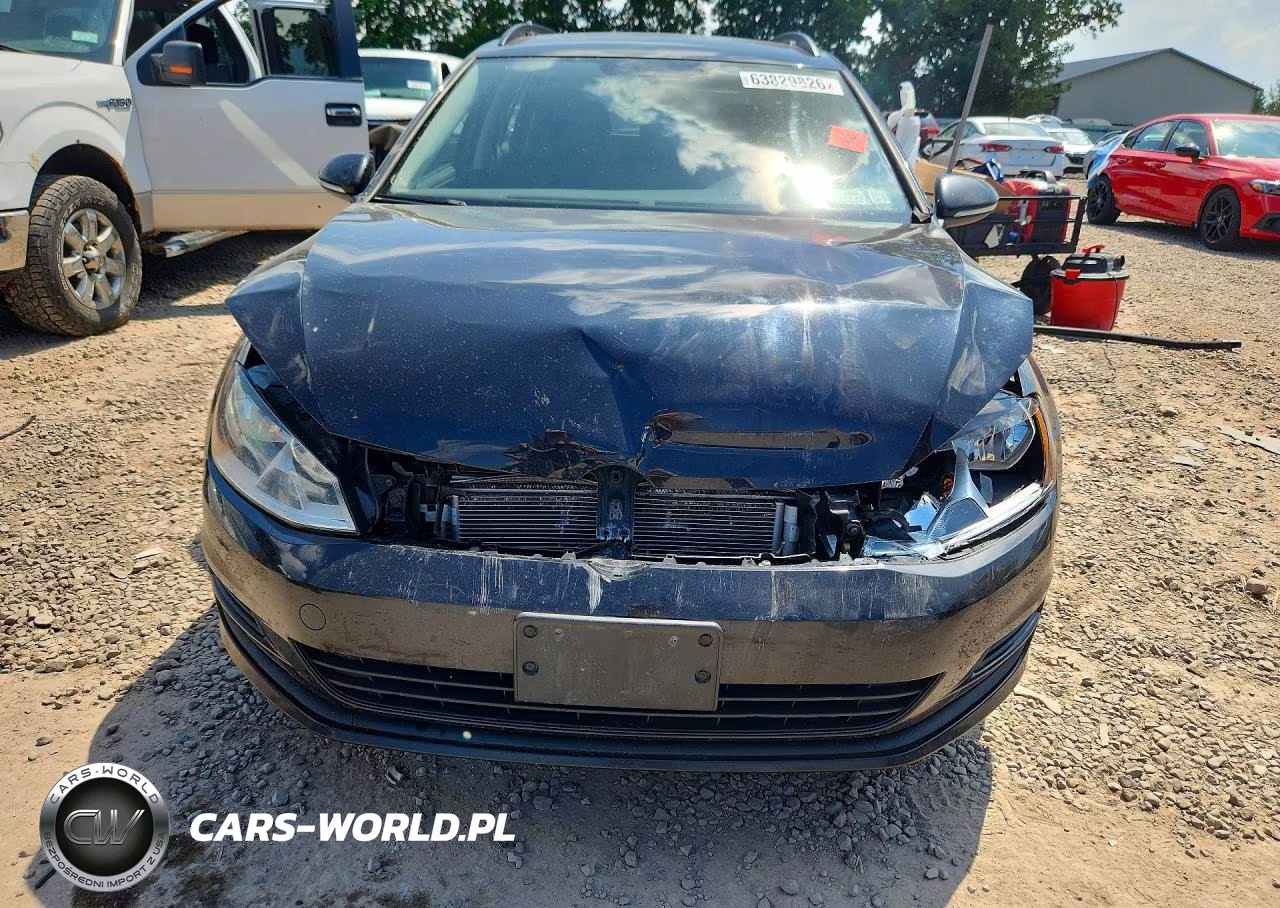 2017 Volkswagen Golf Sportwagen S VIN:3VWC17AU6HM507821 - 5
