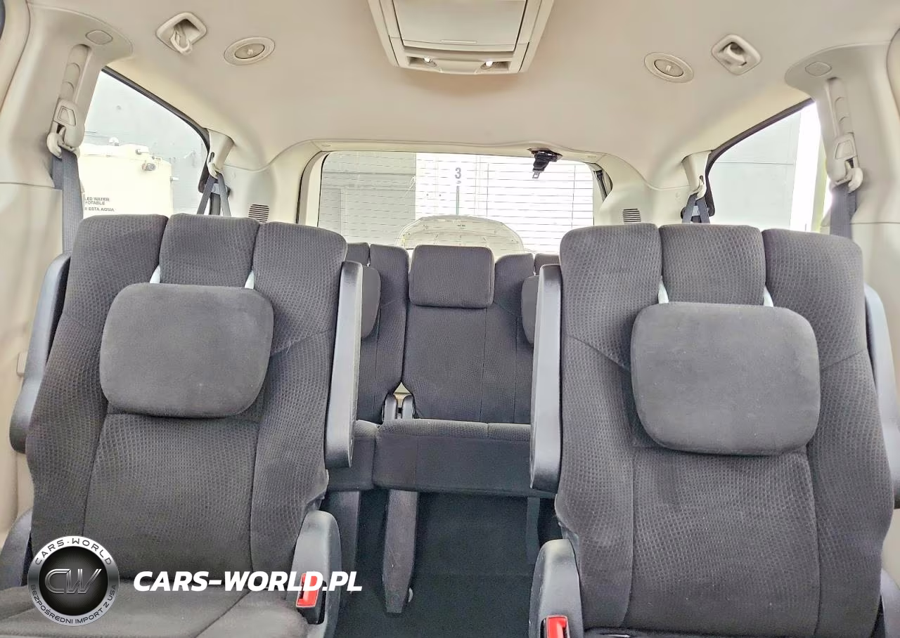 2012 Chrysler Town & Country Touring VIN:2C4RC1BG2CR125879 - 10