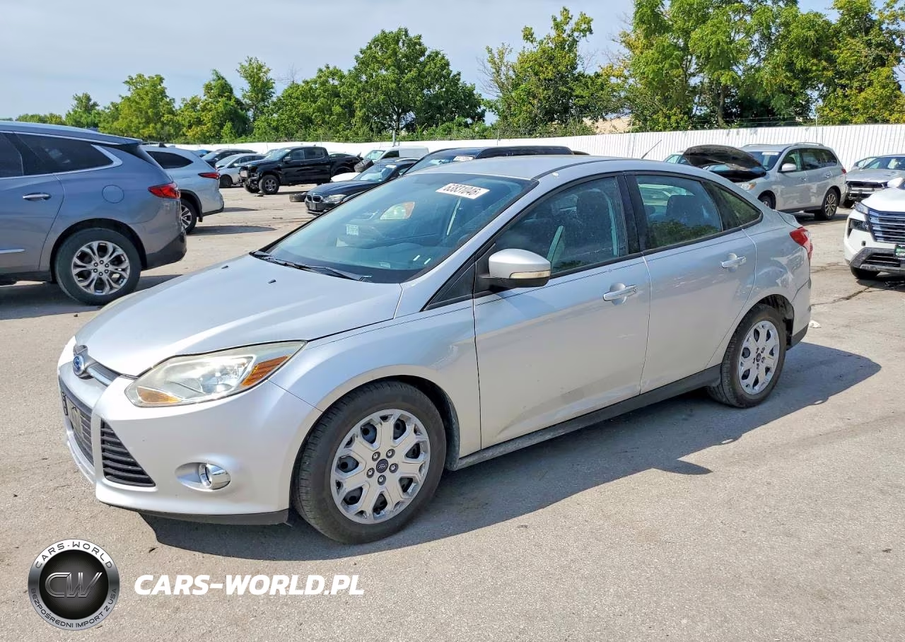 2012 Ford Focus Se VIN:1FAHP3F28CL294717 - 1