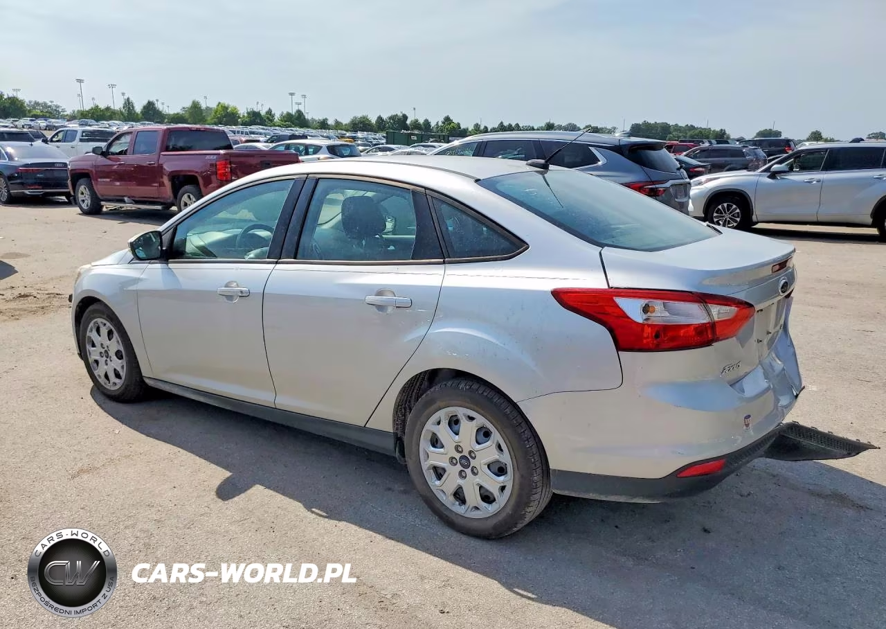 2012 Ford Focus Se VIN:1FAHP3F28CL294717 - 2