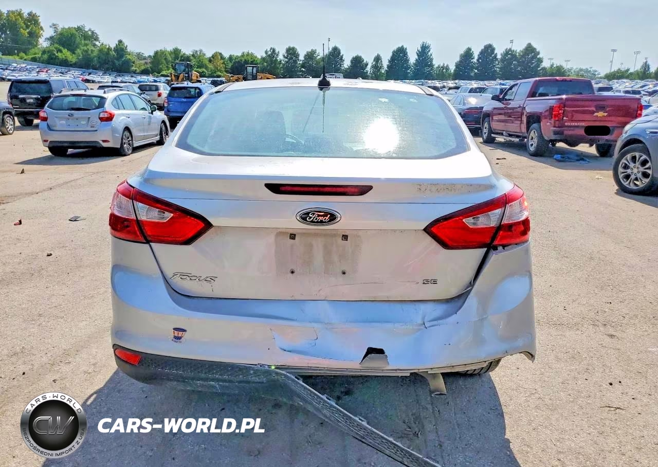 2012 Ford Focus Se VIN:1FAHP3F28CL294717 - 6