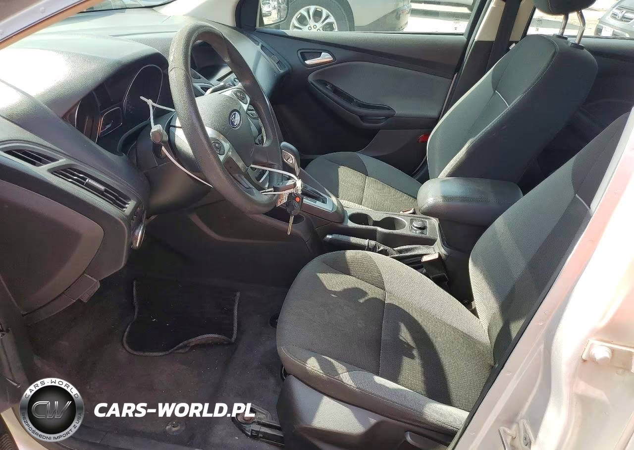 2012 Ford Focus Se VIN:1FAHP3F28CL294717 - 7