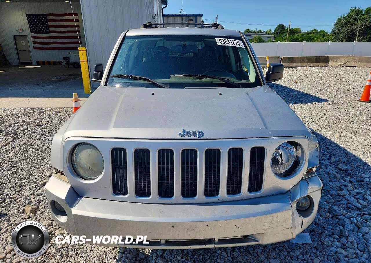 2009 Jeep Patriot Sport VIN:1J8FT28B79D154173 - 5