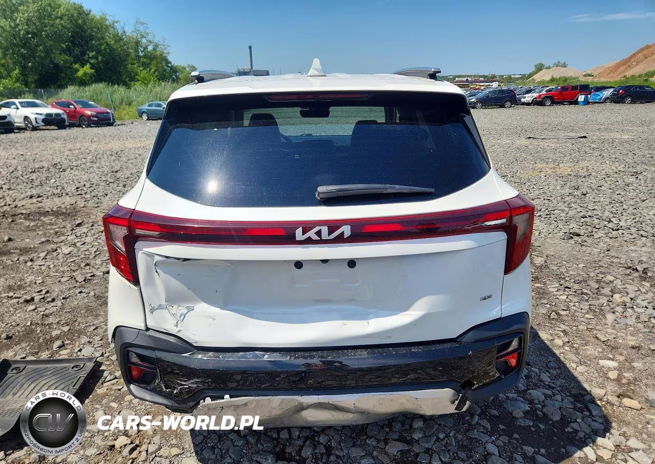 2025 Kia Seltos S VIN:KNDEUCAA4S7690946 - 6