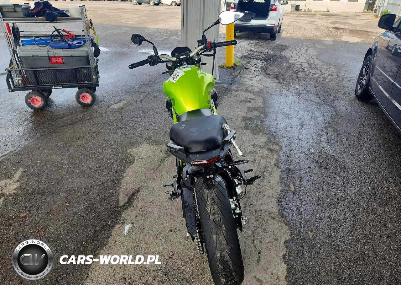 2022 Other Automobile Benelli 302 VIN:LBBPHE043NBD54191 - 4