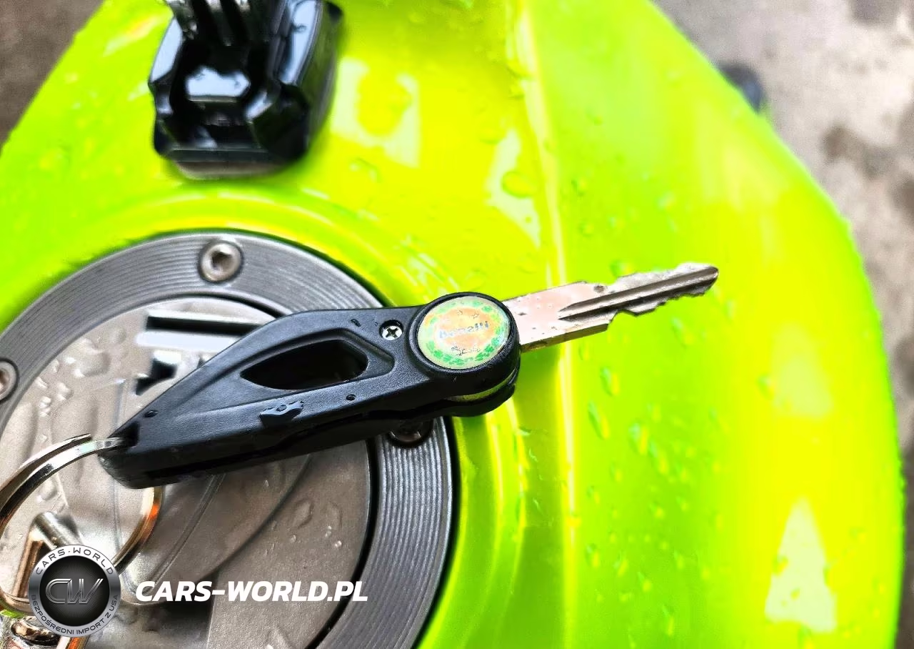 2022 Other Automobile Benelli 302 VIN:LBBPHE043NBD54191 - 8