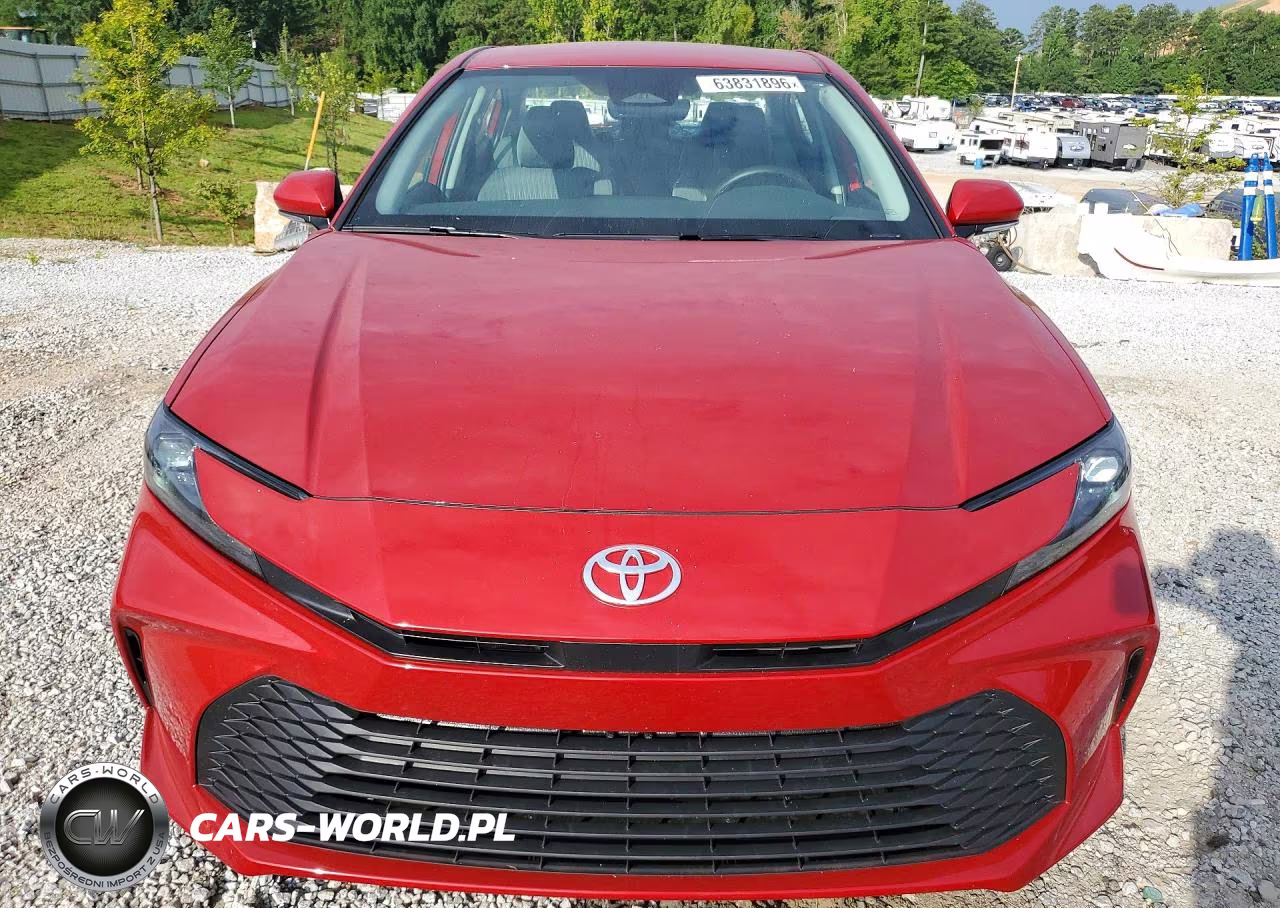 2026 Toyota Camry Le VIN:4T1DAACK6TU328971 - 5