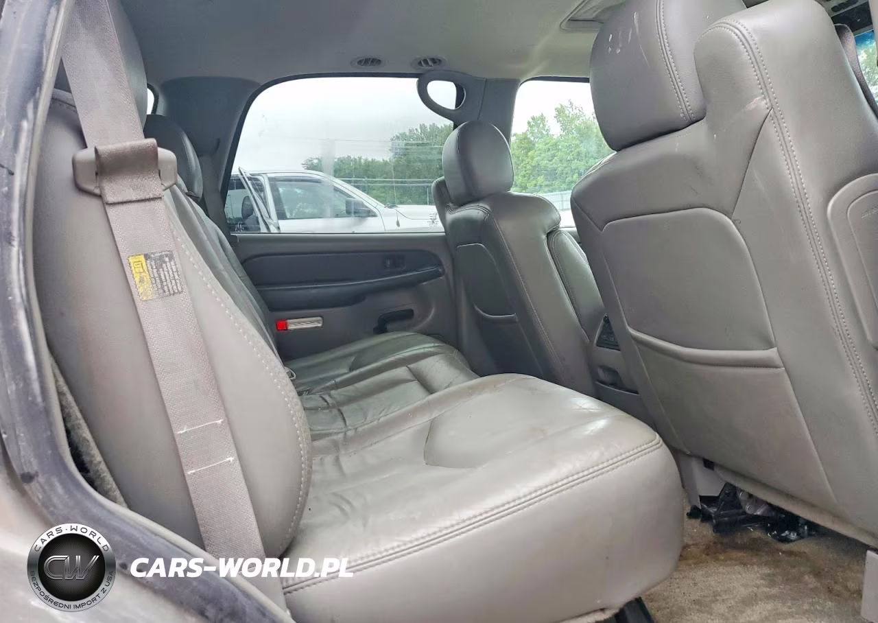 2003 Chevrolet Tahoe K1500 VIN:1GNEK13Z53J216156 - 11